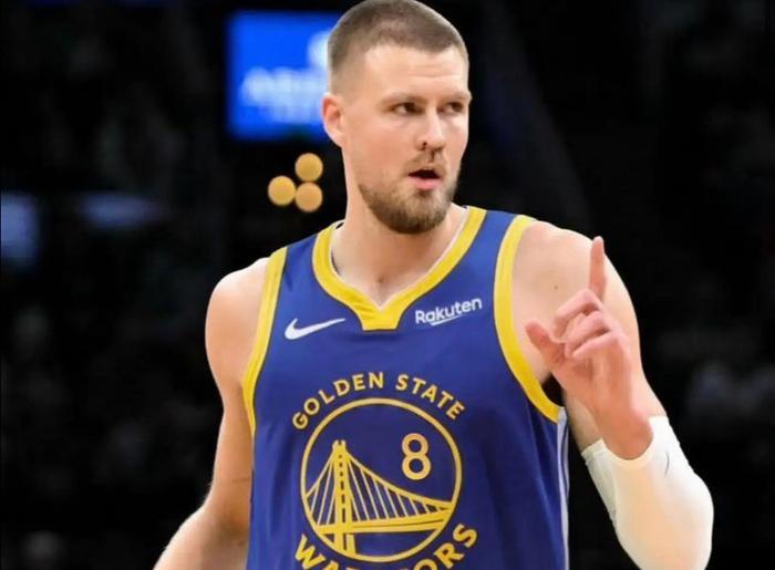 开云体育官方网站登陆-勇士完成了该做的事:在赛季中期,为库里再搭配一位明星球员!